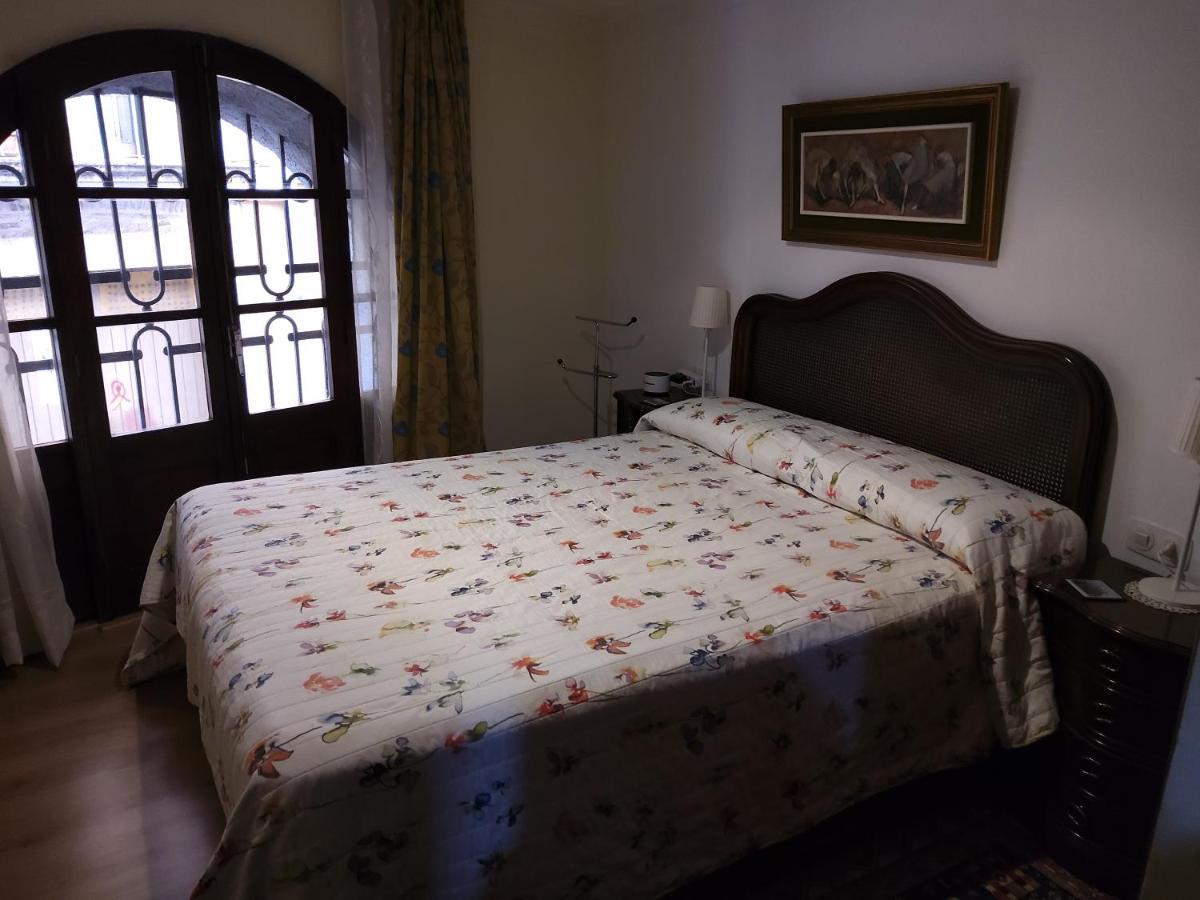 Acogedor Apartamento En El Corazon Medieval De Tarragona Lägenhet Exteriör bild